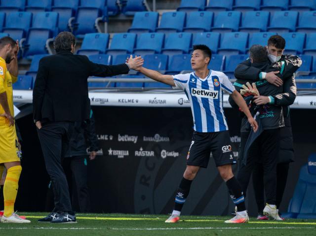 bwin-​提前结束西乙回国勤王 武磊盼带着升级喜悦回归